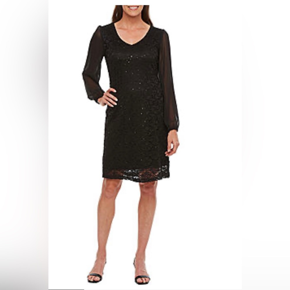 Beautiful Lace Evening Dress